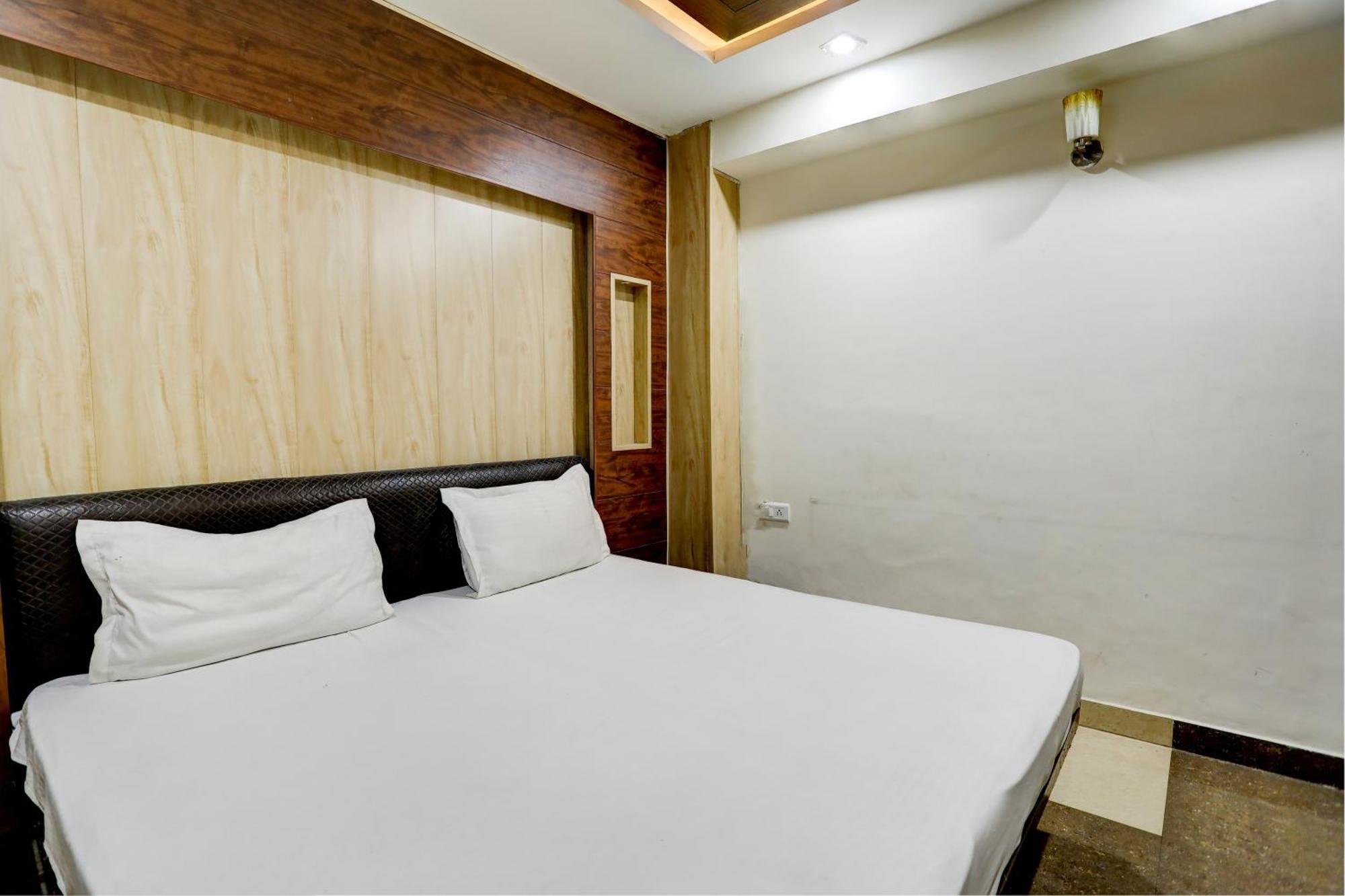 Hotel O Hcn 卢迪亚纳 外观 照片